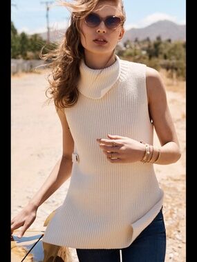 Anthropologie Alexia Knit Tunic Button Sweater Vest